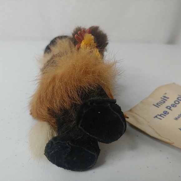 Inuit The People Girl Doll Toy 6" Traditional Native Fur Clothing USA Alaska - Picture 6 of 11